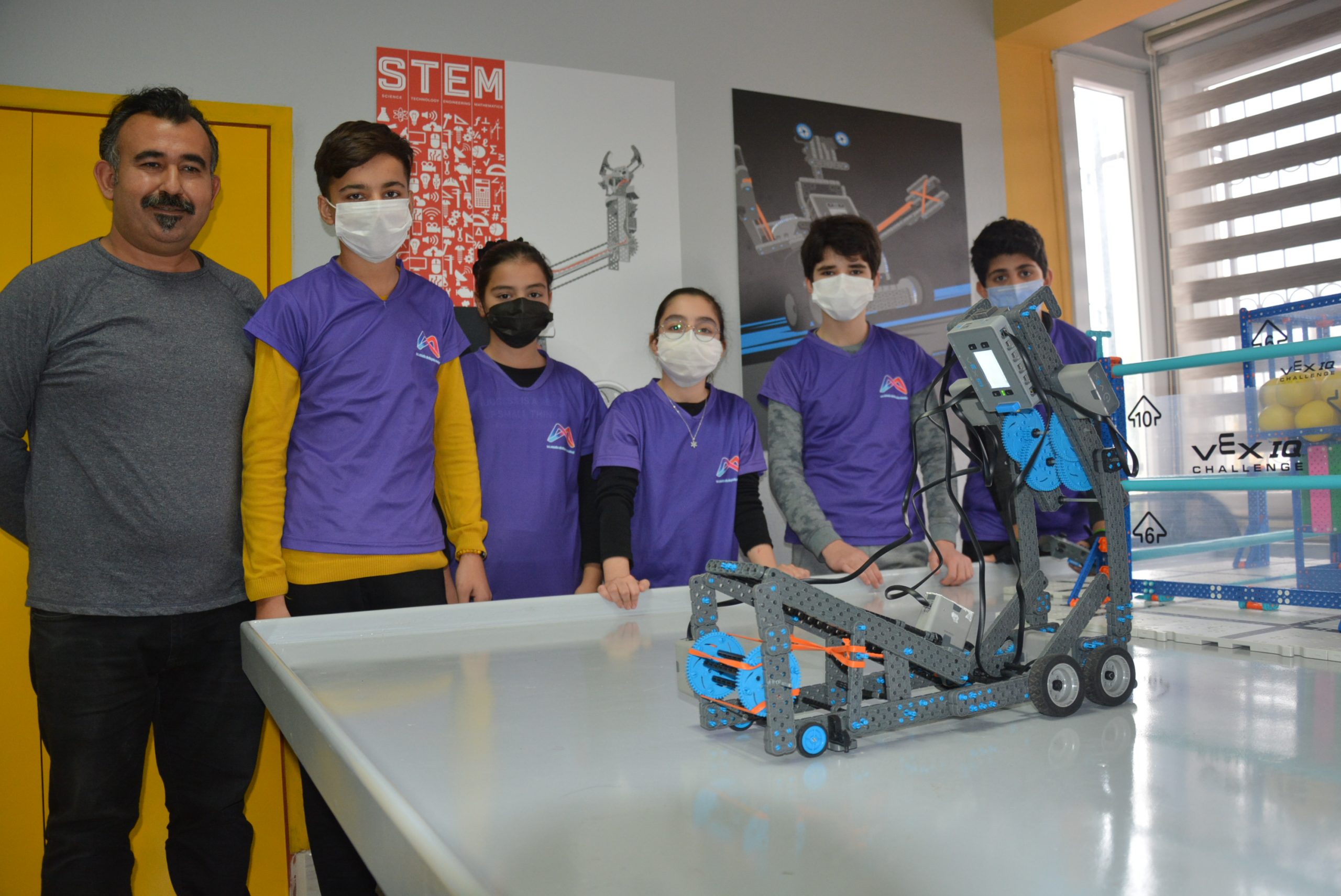 ÖĞRENCİLER YENİ YARIŞMALARA HAZIRLANIYOR;