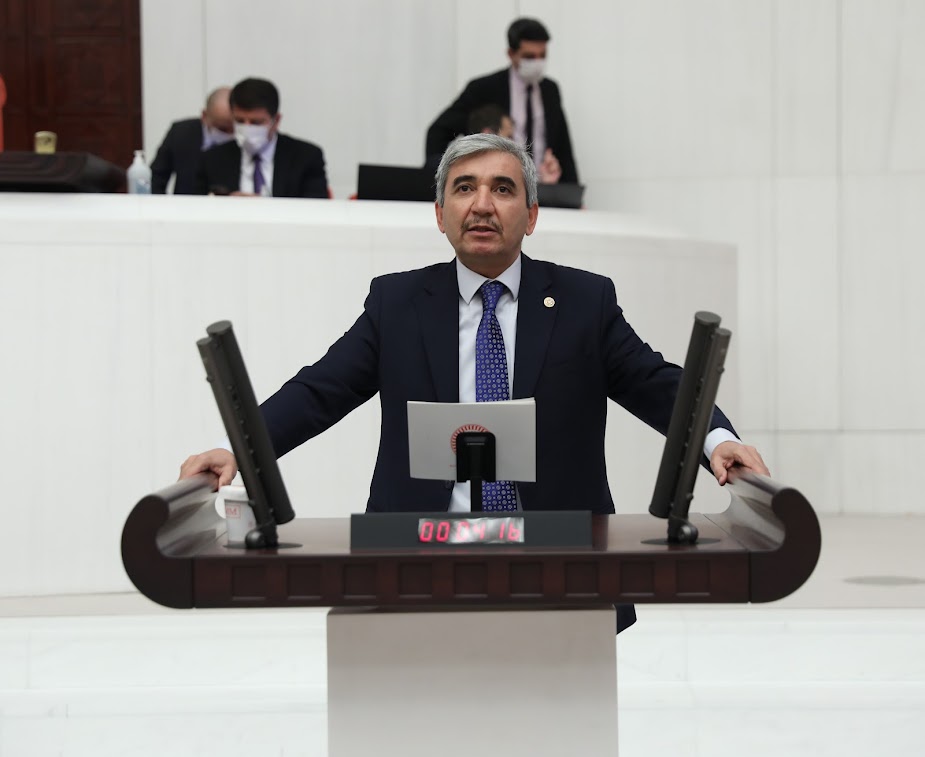 MERSİN YAPILAN YATIRIMLARDAN NASİBİNİ ALDI;