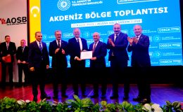 MTOSB’ye ‘Yeşil OSB Belgesi’ verildi  Mersin Tarsus Organize Sanayi Bölgesi, TSE tarafından verilen ‘Yeşil OSB Belgesi’ni alan 13 OSB’den birisi oldu.