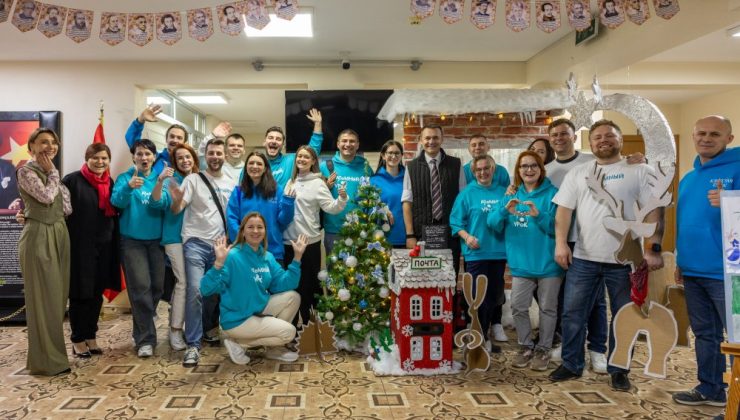 Rusya’dan Gelen Öğretmen Heyetinden,