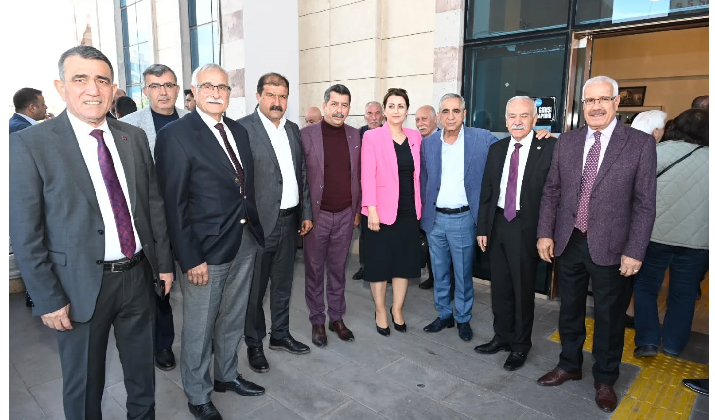 Bölge birliğimize bağlı Bölge Birliği Başkanımız Muhammed Yalçın Başkanlığındaki Sarıçam Esnaf ve Sanatkarlar kredi ve Kefalet Kooperatifinin 2023/24 yılı genel kurul toplantısında Divan Başkanı olarak görev aldım .