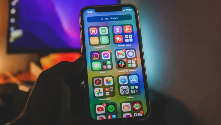 Kart Bilgilerinizi Tehlikeye Atıyorlar: Telefonunuzda Bu Uygulamalar Varsa Hemen Silin