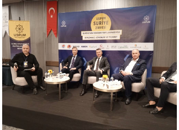 Mersin, Suriye’nin yeni dönemine ilişkin atılacak ortak adımların konuşulacağı dev bir panele ev sahipliği yaptı.