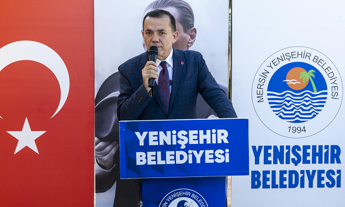 Yenişehir Belediyesi çocuklar için mahallelerde  halı saha açmaya devam ediyor