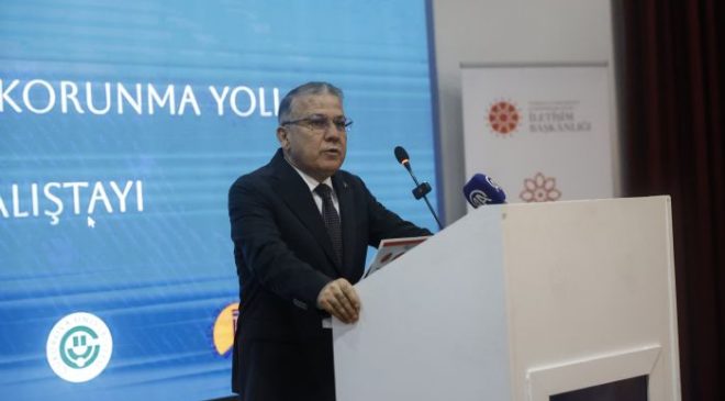 Mersin’de “Dezenformasyon ve Korunma Yolları Mersin Çalıştayı” düzenlendi