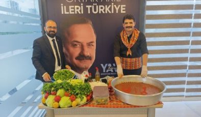 Yavuz Ağıralioğlu genel başkanlığında kurulan Anahtar Parti, Mersin’deki teşkilatlanma çalışmalarını hızlandırdı. Partinin Mersin İl Başkanı Ahmet Gök, basın mensuplarıyla bir araya gelerek çalışmalar hakkında bilgi verdi. ÖZENLİ TEŞKİLATLANMA