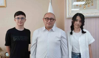 Erdemli Belediyesi Kurs Merkezi LGS’de iki Türkiye birincisi çıkardı