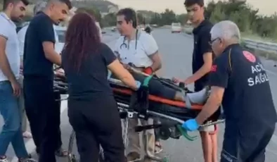 Kazada yaralanan sürücüye yoldan geçen doktor müdahale etti