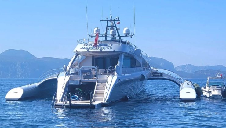 Gayrimenkul Kralı’nın devasa yatı Hisarönü’nü karıştırdı