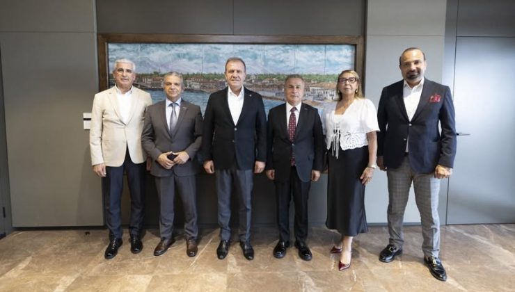 MESİAD BAŞKANI  ADNAN GÜNDOĞDU VEYÖNETİMİNDEN ANLAMLI ZİYARET;TÜRKİYE BELEDİYELER BİRLİĞİ BAŞKANVEKİLİ OLARAK SEÇİLENVAHAP SEÇER’E HAYIRLI OLSUN ZİYARETİNDE BULUNDUK.