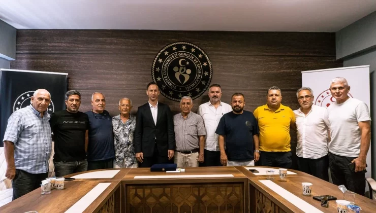 Mersin ASKF’den Gençlik ve Spor İl Müdürü Öz’e Ziyaret