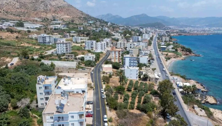 Aydıncık’ta yollar yenilendi
