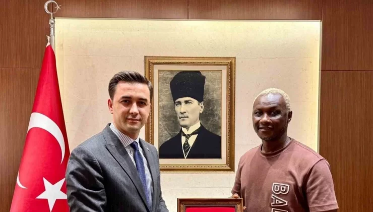 İbrahim Yattara, Midyat’ta gençlerle buluştu