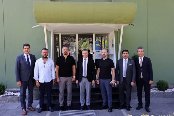 MTSO YÖNETİM KURULU YÖNETİM KURULU VE YÖNETİM KURULU BAŞKAN YARDIMCISI  MUSTAFA ÖZDAMAR  DAN ŞİŞE CAM FABRİKASINA ZİYARET;