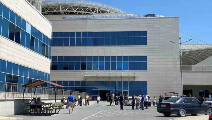 Özel Harekat polisi, silah kazası sonucu şehit oldu
