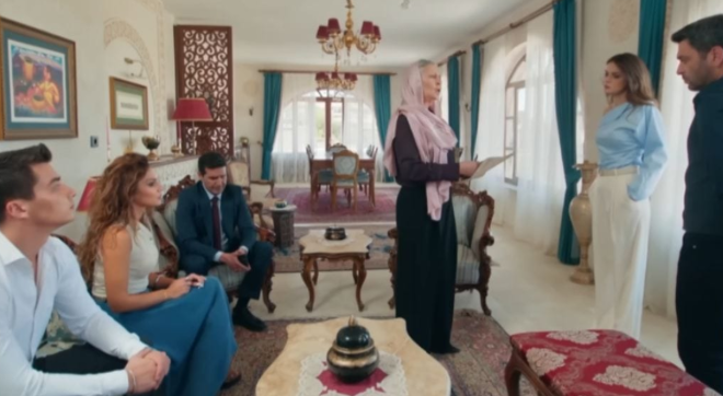Uzak Şehir’deki Sahne Tepki Çekti
