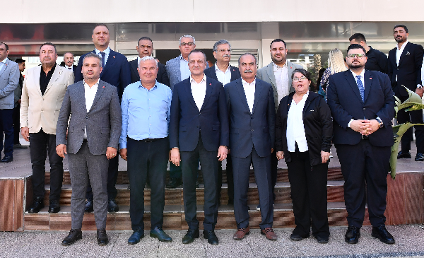 KORAL ÖMÜR YENİDEN CHP İL BAŞKANLIĞINA ADAY