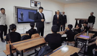 Başkan V. Zeyit Şener’den Eğitime Yakın Takip: Okul Ziyaretleri Sürüyor