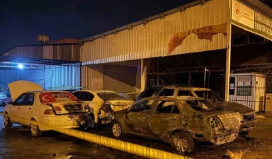 Mersin’de sanayi sitesinde park halindeki 5 araç kundaklandı