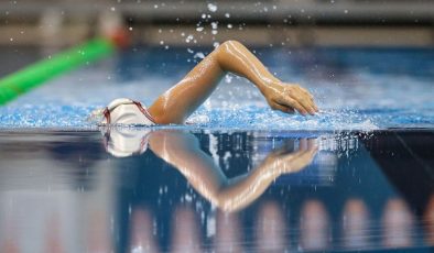 Mersin’de üç günlük yüzme heyecanı: Genç sporcular rekor peşinde