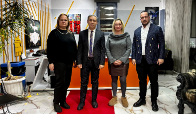 MERSİN EMLAK DÜNYASINDA SEÇİM HAREKETLİLİĞİ: AYDIN KARADUMAN SAHAYADA SEÇİM ÇASLIŞMALARINA DEVAM EDİYOR.