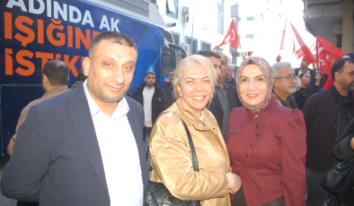 AK Parti’de Dayanışma Ruhu: Saliha Adıcan’dan Akdeniz İlçe Teşkilatına Anlamlı Ziyaret