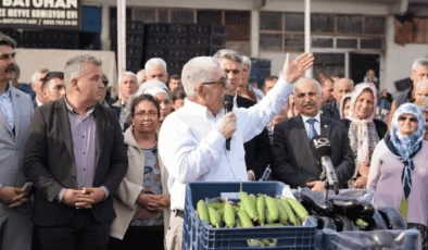 Aydıncıklı Salatalık Üreticileri Düşük Alım Fiyatlarını Protesto Etti