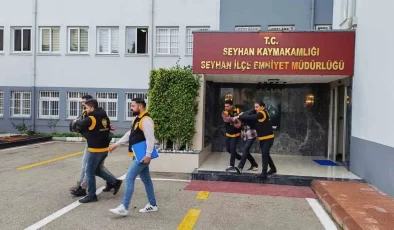 Evden AK-47 ve el bombası çıktı: 4 tutuklama