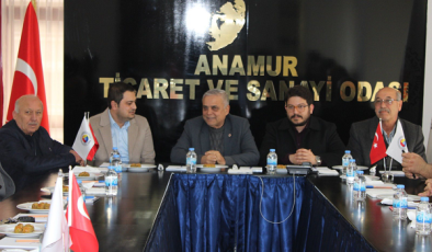 MİLLETVEKİLİ HASAN UFUK ÇAKIR’DAN İŞ DÜNYASINA ÇIKARMA: “MERSİN İÇİN GECE GÜNDÜZ ÇALIŞIYORUZ”