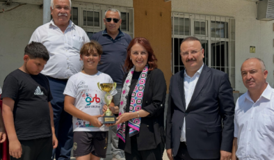 TOROSLAR’IN YÜZ AKI FERDİ ÇOKKESER, SPORCU GENÇLERİN HEYECANINA ORTAK OLDU!