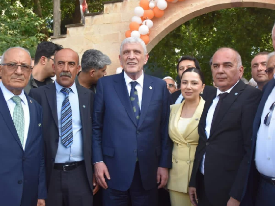 MERSİN’DE ÖZDENİZ RÜZGARI! İYİ PARTİ LİDERİ DERVİŞOĞLU VE İL BAŞKANI ÖZDENİZ MUT’TA HALKLA BULUŞTU