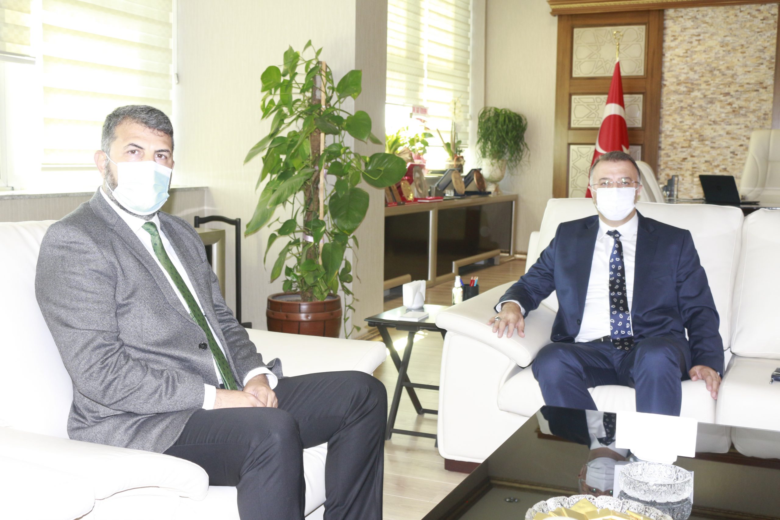 BARO BAŞKANI YEŞİLBOĞAZ’DAN, BAŞSAVCI ÖZTOPRAK’A HAYIRLI OLSUN ZİYARETİ
