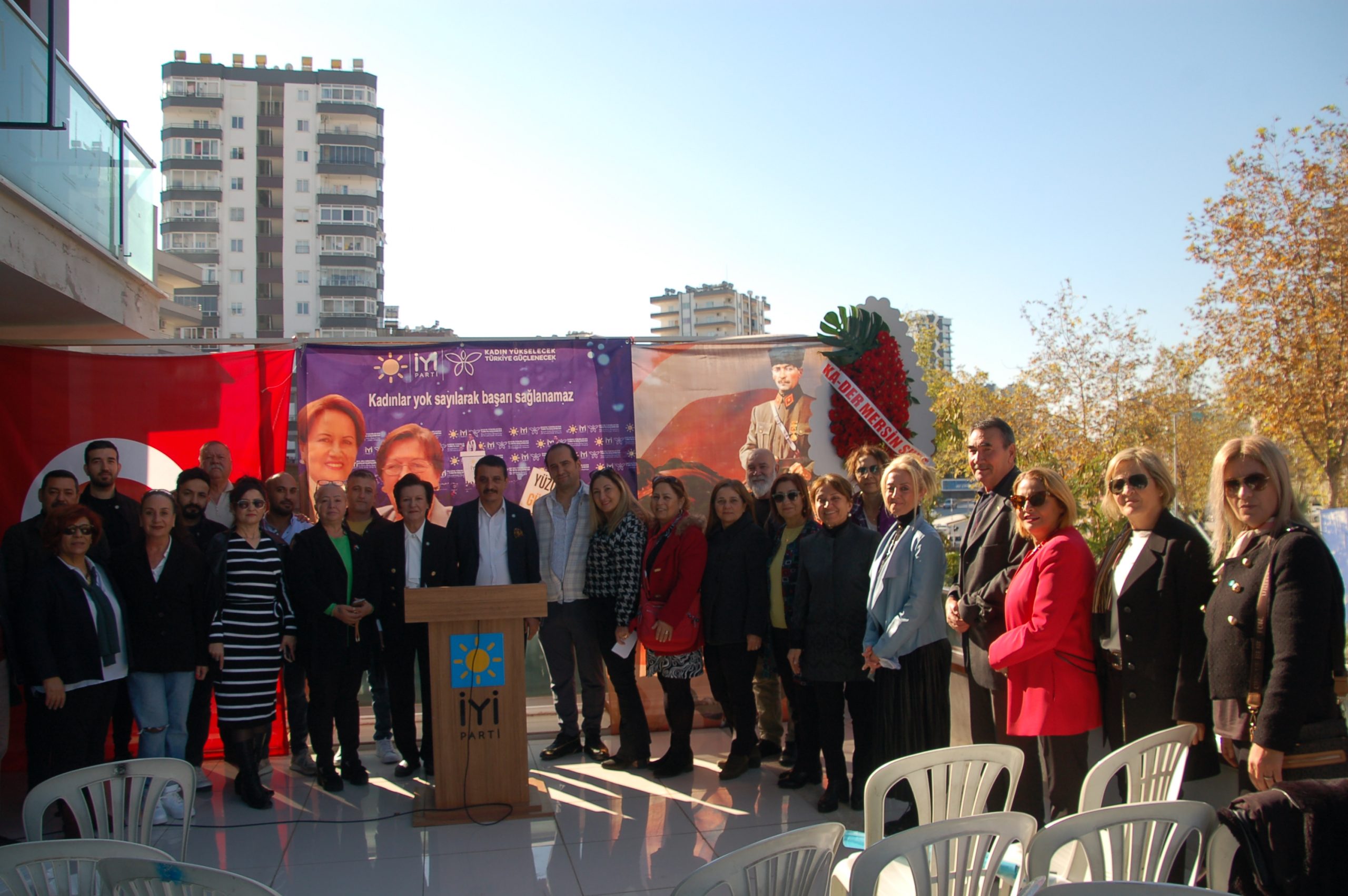 Mersin’e siyasi tecrübesi olan bir kadın İl başkanı yakışır. Kadın Yükselecek, Türkiye Güçlenecek. İlksen Sorguç Dinçer; İYİ Parti İl Başkan Adayı