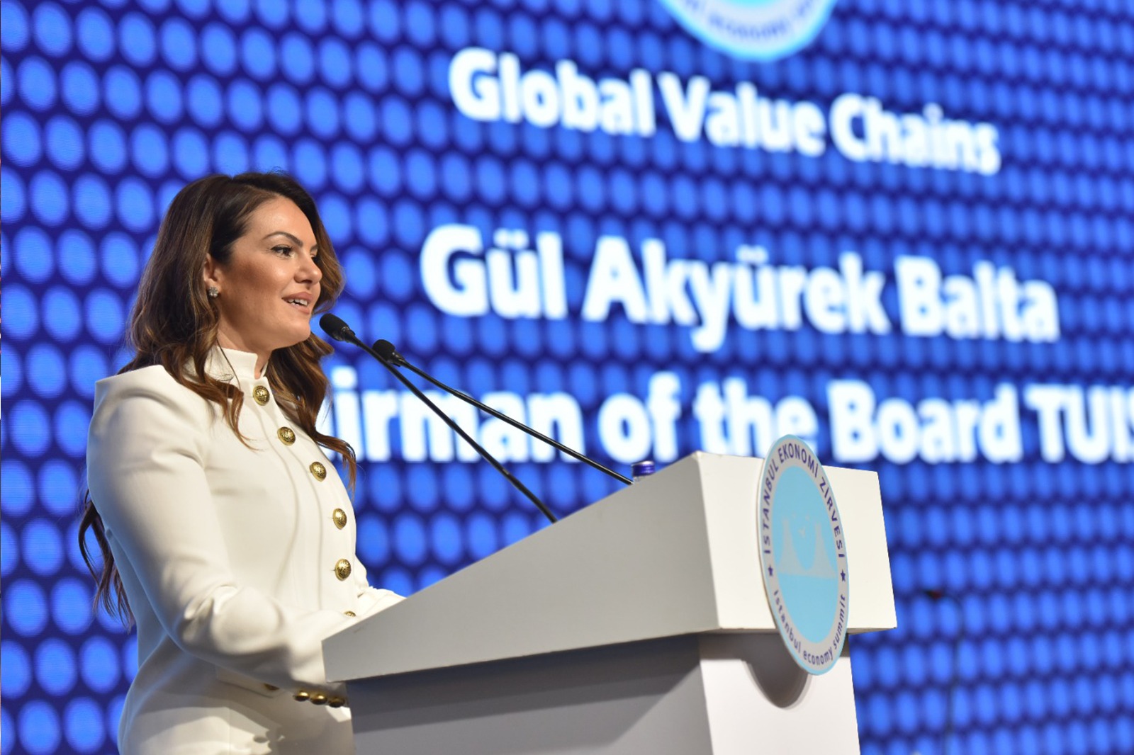 TÜİOSB’YE ALTIN DEĞERLER ÖDÜLÜ: