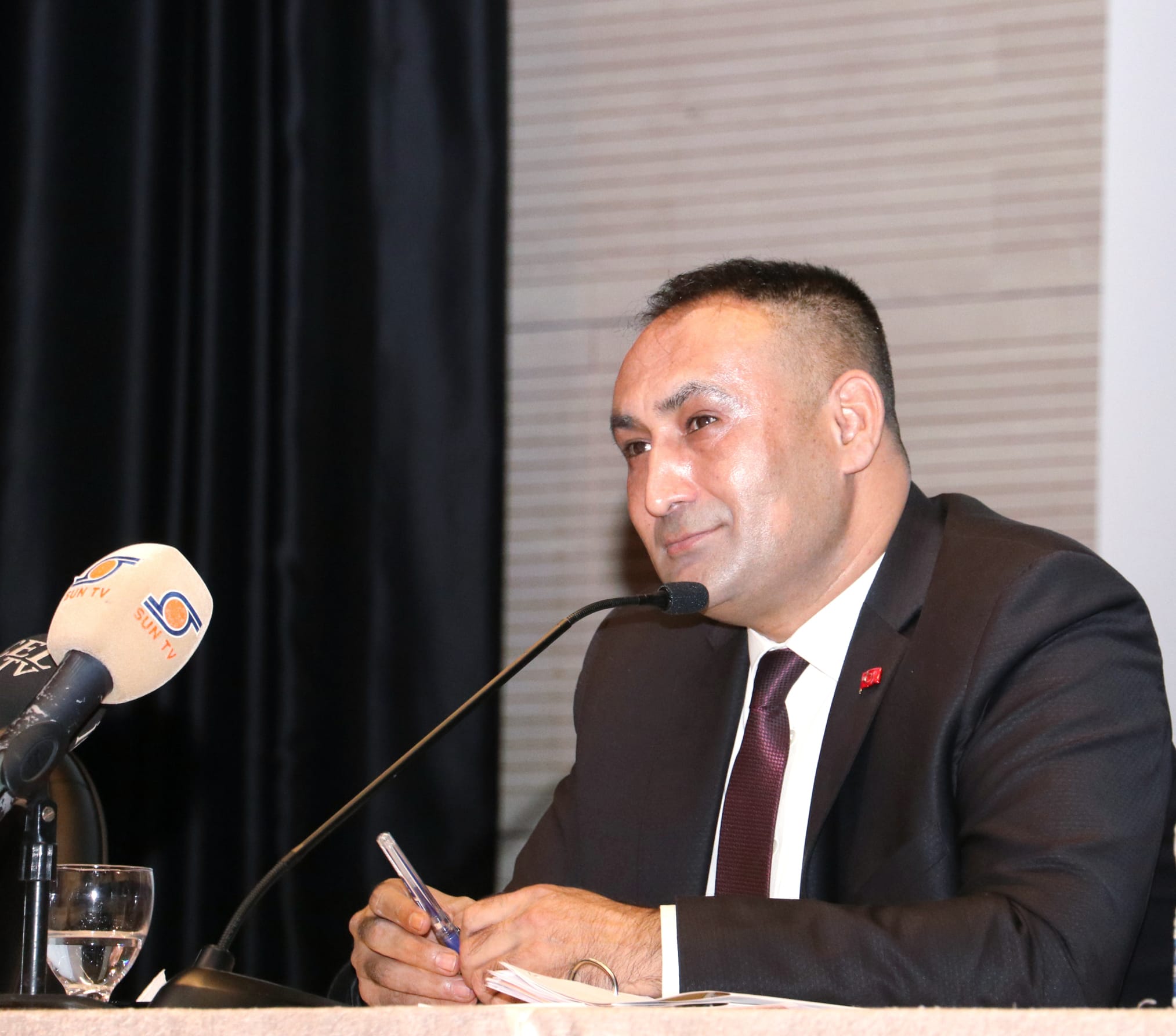 TOROSLAR BELEDİYE MECLİSİ, 2022 YILININ SON TOPLANTISINI YAPTI