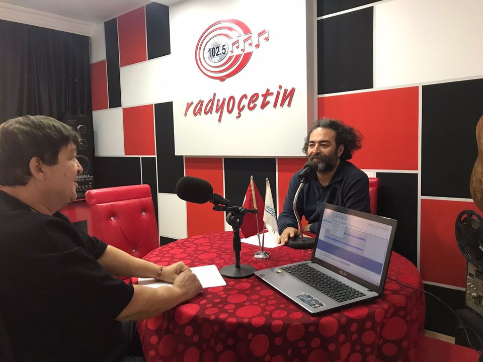 GAZETECİ YAZAR ve Belgesel Yapımcısı: Mehmet MİRAS  Radyo Çetin’de
