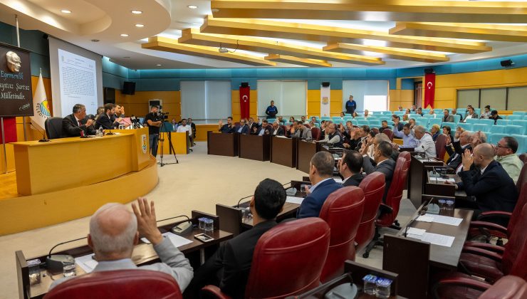 -TARSUS BELEDİYE MECLİSİ’NDE GÜNDEME DAİR ÖNEMLİ AÇIKLAMALAR YAPILDI
