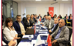 MESİAD BAŞKANI ADNAN GÜNDOĞDU MERSİN EKONOMİ ZİRVESİNE KATILDI;