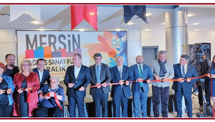 Başkan Işıkbay, Mersin Çağdaş Sanat Fuarı’nda