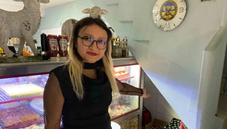 Restorana giren hırsız kasayı kaldıramayınca sürükleyerek götürdü