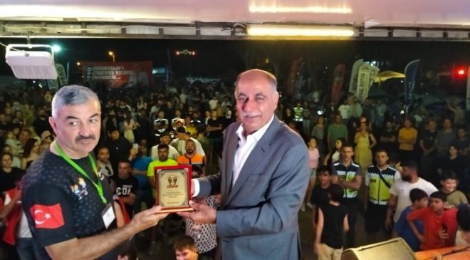 Adana’nın denize açılan kapısı Yumurtalık’ta düzenlenen Motosiklet Festivali’nin ilk gününde tarihi anlar yaşandı