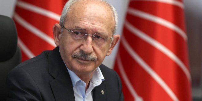 Cumhuriyet Halk Partili bazı milletvekilleri sosyal medya hesaplarından partinin eski genel başkanı Kemal Kılıçdaroğlu’na destek mesajları paylaştı.