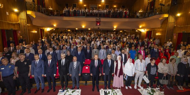 BAŞKAN SEÇER, EĞİTİME KALICI ESER KAZANDIRAN ‘HAYIRSEVERLERLE BULUŞMA PROGRAMI’NA KATILDI