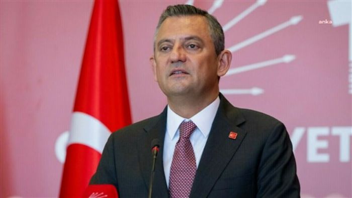 CHP Genel Başkanı Özel: “Ne butlan olacak ne kayyum olacak, olsa dahi partiyi seçilmeyen kimseye teslim etmeyeceğiz” ________________________________________