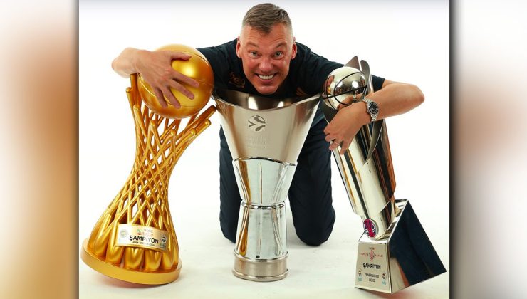 Fenerbahçe’de tarihi imza: 2029’un sonuna kadar takımın başında olacak Fenerbahçe Beko’dan Sarunas Jasikevicius hamlesi geldi.