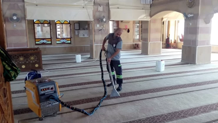 Akdeniz Belediyesi’nden İbadethanelere Kapsamlı Temizlik