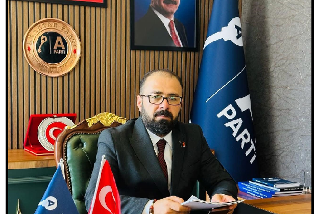 MERSİN ANAHTAR PARTİ  İL BAŞKANI AHMET GÖK “Kararların Alındığı Masada Millet Yoksa, O Süreç Demokratik Olamaz” –dedi