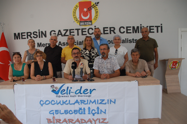 MERSİN VELİ-DER TEMSİLCİLİĞİ 2025 LGS SINAVDEĞERLENDİRMESİ BASIN AÇIKLAMASI