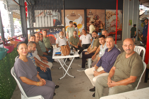 AKBELEN MAHALLE MUHTARI MERVE MERAL İNCE AŞURE İKRAMINA KATILDI;