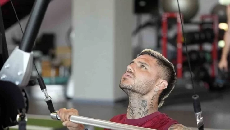 Galatasaray günü çift antrenmanla tamamladı